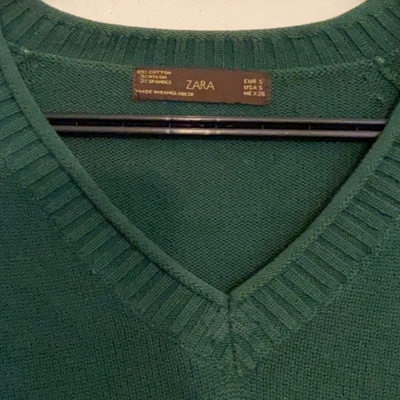 a Zara low neck phthalo green sweater, in a size small - Picture 2 of 2